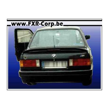 BASIC - Pare-choc arrière BMW E30