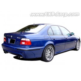 Pare-choc arrière BMW E39 Type LOOK M5